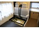 　キャンピングカー　キャブコン　アネックス　リバティ５２ＤＢ　ディーゼル　４ＷＤ　家庭用エアコン　床暖房　温水ボイラー　サイドオーニング　カセットトイレ　冷蔵庫　マックスファン（35枚目）