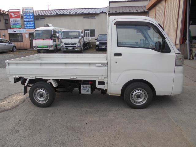 ハイゼットトラック スタンダード　４ＷＤ　エアバック　エアコン　パワステ　オートマ（3枚目）