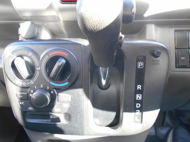 エブリイ PA 4WD パワステ オートマ エアバック エアコン ABS ナビ テレビ ETC(14枚目)