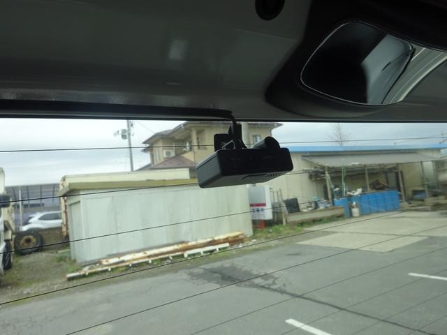 スペーシアカスタム ハイブリッドＸＳターボ　衝突被害軽減ブレーキシステム　両側パワースライドドア　純正ナビＴＶ　Ｂｌｕｅｔｏｏｔｈ　バックカメラ　前後ドライブレコーダー　ＥＴＣ　純正アルミホイール　シートヒーター　レーンアシスト（38枚目）