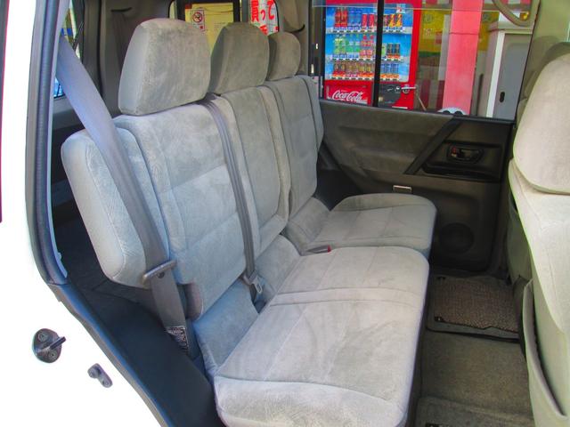 三菱 パジェロ ｌ１４ ０４系 ロング エクシード ｉ ４ｗｄ ３列シート ７人乗り 中古車検索 くるまのニュース