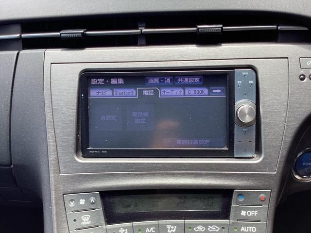 プリウス Ｓ　後期モデル　レッド　純正ＨＤＤナビ　フルセグＴＶ　ブルートゥース　ＤＶＤ再生　バックカメラ　ＥＴＣ　プッシュスタート　スマートキー　アイドリングストップ　オートＨＩＤヘッドライト　純正アルミホイール　横滑り防止付（11枚目）