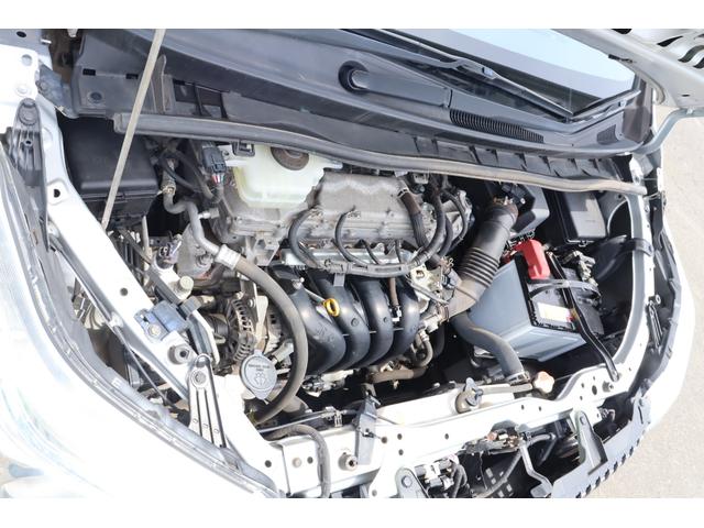 エスクァイア Ｘｉ　車検整備付　１年保証　走行距離無制限　キーレス　アイドリングストップ　ＥＴＣ　ＨＩＤ　両側パワースライドドア　福祉（後部座席回転リフトアップ）純正ナビ　フルセグＴＶ　Ｂｌｕｅｔｏｏｔｈ　バックカメラ（45枚目）