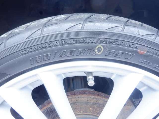 スイフトスポーツ ベースグレード　スノーホワイトパール　６速ＭＴ　純正１７インチアルミホイール　ＨＩＤヘッドライト　フォグランプ　オートクルーズコントロール　社外ナビＴＶ　ＤＶＤ再生　ＥＴＣ　保証付き（42枚目）