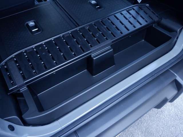 ジムニー ＸＣ　届出済未使用車　ミディアムグレー　４ＡＴ　パートタイム４ＷＤ　スズキセーフティサポート　ＬＥＤヘッドライト　ヘッドライトウォッシャー　前席シートヒーター　オートクルーズコントロール　純正１６インチＡＷ（33枚目）