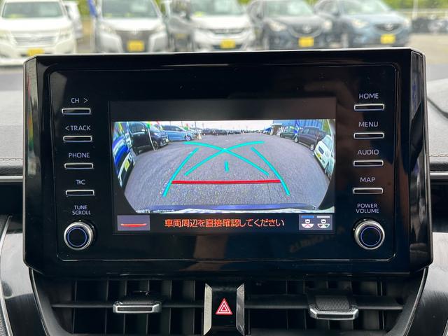 カローラツーリング ハイブリッド　ダブルバイビー　４ＷＤ　レザーシート　ディスプレイオーディオ　バックカメラ　ＬＥＤヘッドライト　スマートキー　プッシュスタート（8枚目）