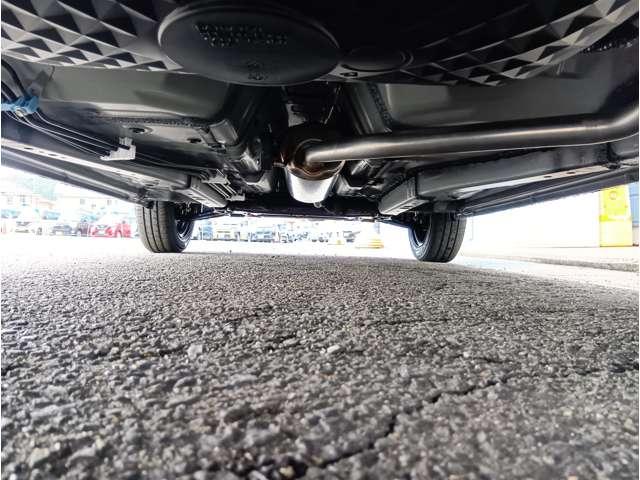 タフト Ｘターボ　クロムグレーメタリック　届出済未使用車　ターボ　スマートアシスト　クリアランスソナー　スカイフィールトップ　フルＬＥＤヘッドライト　オートマチックハイビーム　電動パーキング（55枚目）