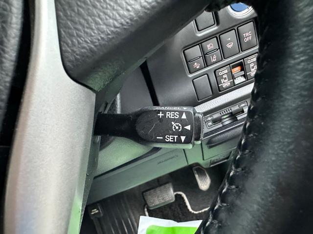 ヴォクシー ハイブリッドＺＳ　煌ＩＩ　１０型フルセグナビ　バックカメラ　フリップダウンモニター　トヨタセーフティセンス　ドライブレコーダー　ＬＥＤヘッドライト　両側電動スライドドア（32枚目）