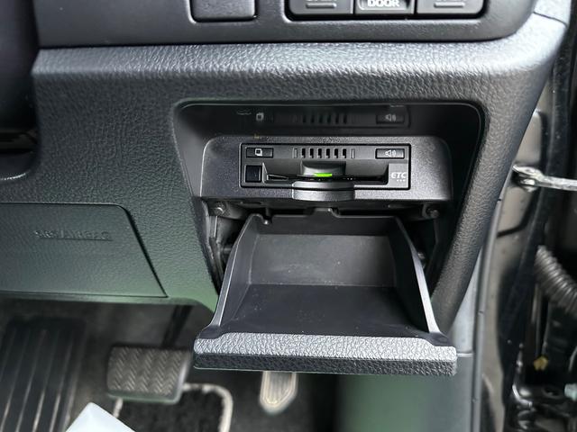ヴォクシー ハイブリッドＺＳ　煌ＩＩ　１０型フルセグナビ　バックカメラ　フリップダウンモニター　トヨタセーフティセンス　ドライブレコーダー　ＬＥＤヘッドライト　両側電動スライドドア（34枚目）