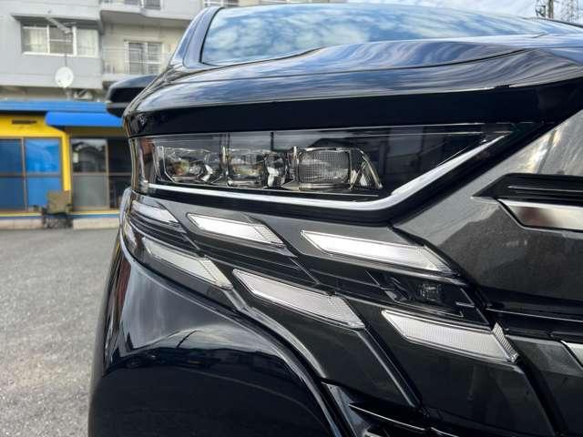 アルファード Ｚ　１４インチディスプレイオーディオ　フルセグ　左右独立ムーンルーフ　ＥＴＣ２．０　デジタルインナーミラー　全方位モニター　レーダークルーズ　パワーバックドア　三眼ＬＥＤヘッドライト　ユニバーサルステップ（57枚目）