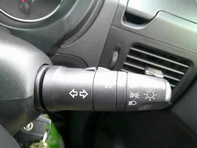 エクストレイル ２０Ｓ　４ＷＤ　ハーフレザーシート　エンジンスターター　ＥＴＣ　キーレス　カーナビ　Ｂｌｕｅｔｏｏｔｈ　バックカメラ　ヒルデイセントコントロール　横滑り防止　ＨＩＤヘッドライト　フォグランプ　アルミホイール（26枚目）