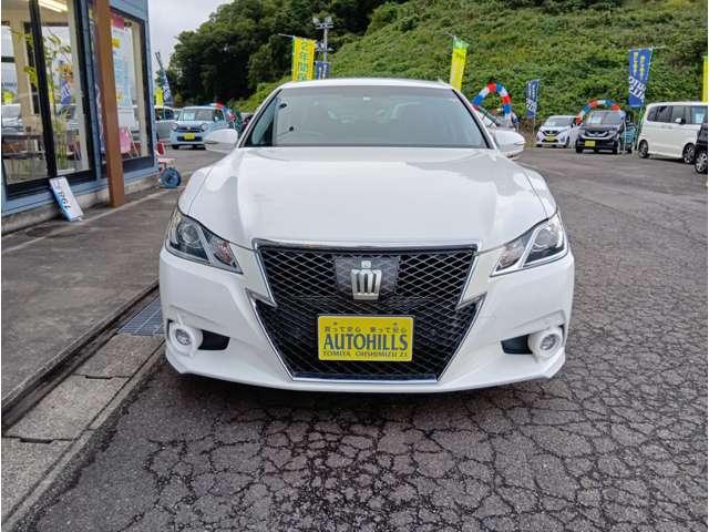 クラウン アスリートＳ　プリクラッシュセーフティ　レーダークルーズ　クリアランスソナー　純正ＨＤＤナビ　フルセグ　Ｂｌｕｅｔｏｏｔｈ　Ｂカメラ　ＥＴＣ　前席パワーシート　ＨＩＤヘッドライト＆フォグランプ　純正１７インチアルミ（10枚目）