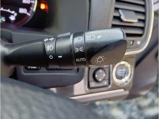 クラウン アスリートＳ　プリクラッシュセーフティ　レーダークルーズ　クリアランスソナー　純正ＨＤＤナビ　フルセグ　Ｂｌｕｅｔｏｏｔｈ　Ｂカメラ　ＥＴＣ　前席パワーシート　ＨＩＤヘッドライト＆フォグランプ　純正１７インチアルミ（26枚目）