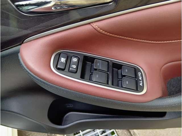 クラウン アスリートＳ　プリクラッシュセーフティ　レーダークルーズ　クリアランスソナー　純正ＨＤＤナビ　フルセグ　Ｂｌｕｅｔｏｏｔｈ　Ｂカメラ　ＥＴＣ　前席パワーシート　ＨＩＤヘッドライト＆フォグランプ　純正１７インチアルミ（31枚目）