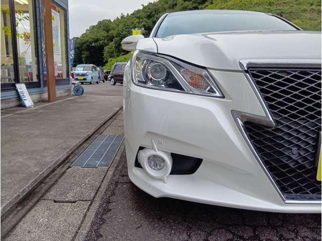 クラウン アスリートＳ　プリクラッシュセーフティ　レーダークルーズ　クリアランスソナー　純正ＨＤＤナビ　フルセグ　Ｂｌｕｅｔｏｏｔｈ　Ｂカメラ　ＥＴＣ　前席パワーシート　ＨＩＤヘッドライト＆フォグランプ　純正１７インチアルミ（59枚目）