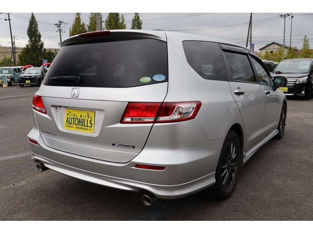 オデッセイ アブソルート　車検整備付　３ヶ月ｏｒ３０００ｋｍ保証付　キーレス　ＥＴＣ　ＨＩＤライト　フォグランプ　純正ナビ　フルセグＴＶ　ＤＶＤ再生　フロント・サイド・バックカメラ　社外１６インチアルミ（5枚目）