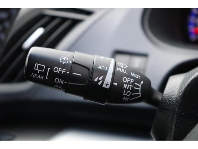 オデッセイ アブソルート　車検整備付　３ヶ月ｏｒ３０００ｋｍ保証付　キーレス　ＥＴＣ　ＨＩＤライト　フォグランプ　純正ナビ　フルセグＴＶ　ＤＶＤ再生　フロント・サイド・バックカメラ　社外１６インチアルミ（34枚目）