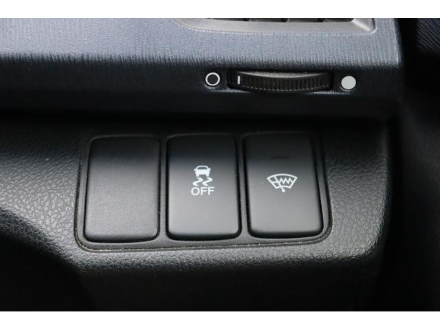 オデッセイ アブソルート　車検整備付　３ヶ月ｏｒ３０００ｋｍ保証付　キーレス　ＥＴＣ　ＨＩＤライト　フォグランプ　純正ナビ　フルセグＴＶ　ＤＶＤ再生　フロント・サイド・バックカメラ　社外１６インチアルミ（35枚目）