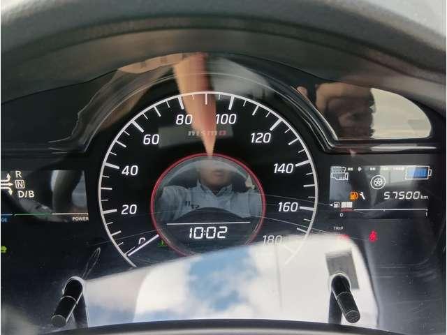 ノート e-パワーニスモ エマージェンシーブレーキ アラウンドビューモニター レーンアシスト クリアランスソナー インテリジェントルームミラー LEDヘッドライト 純正ナビ フルセグ Bluetooth DVD再生 純正AW(19枚目)