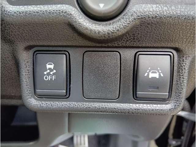 ノート e-パワーニスモ エマージェンシーブレーキ アラウンドビューモニター レーンアシスト クリアランスソナー インテリジェントルームミラー LEDヘッドライト 純正ナビ フルセグ Bluetooth DVD再生 純正AW(25枚目)