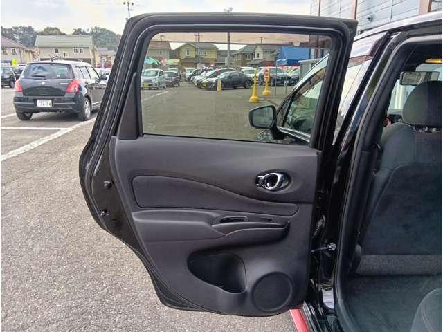 ノート e-パワーニスモ エマージェンシーブレーキ アラウンドビューモニター レーンアシスト クリアランスソナー インテリジェントルームミラー LEDヘッドライト 純正ナビ フルセグ Bluetooth DVD再生 純正AW(44枚目)