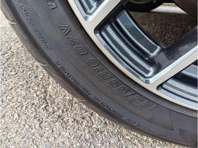 ノート e-パワーニスモ エマージェンシーブレーキ アラウンドビューモニター レーンアシスト クリアランスソナー インテリジェントルームミラー LEDヘッドライト 純正ナビ フルセグ Bluetooth DVD再生 純正AW(63枚目)