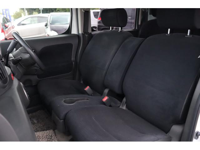 キューブ １５Ｘ　Ｖセレクション　車検整備付　１年保証付　走行距離無制限　スマートキー　プッシュスタート　ＥＴＣ　アイドリングストップ　フォグランプ　純正ナビ　ワンセグＴＶ　バックカメラ　社外１５インチアルミ（12枚目）