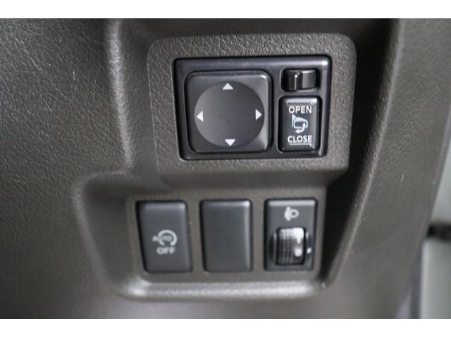 キューブ １５Ｘ　Ｖセレクション　車検整備付　１年保証付　走行距離無制限　スマートキー　プッシュスタート　ＥＴＣ　アイドリングストップ　フォグランプ　純正ナビ　ワンセグＴＶ　バックカメラ　社外１５インチアルミ（27枚目）