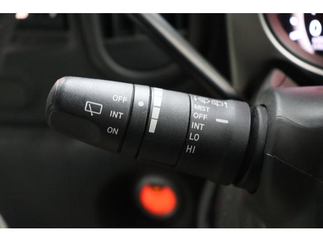 キューブ １５Ｘ　Ｖセレクション　車検整備付　１年保証付　走行距離無制限　スマートキー　プッシュスタート　ＥＴＣ　アイドリングストップ　フォグランプ　純正ナビ　ワンセグＴＶ　バックカメラ　社外１５インチアルミ（30枚目）