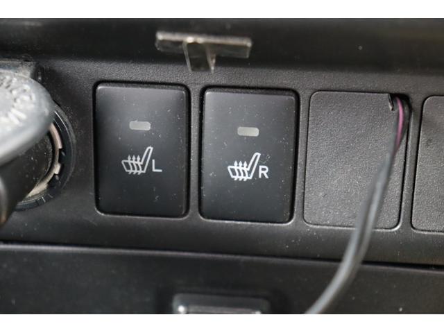 ルーミー カスタムG S 車検整備付 1年保証付 走行距離無制限 4WD スマートキー プッシュスタート アイドリングストップ オートクルーズ ETC LEDライト 両側パワースライドドア フルセグナビ ドラレコ 14アルミ(32枚目)