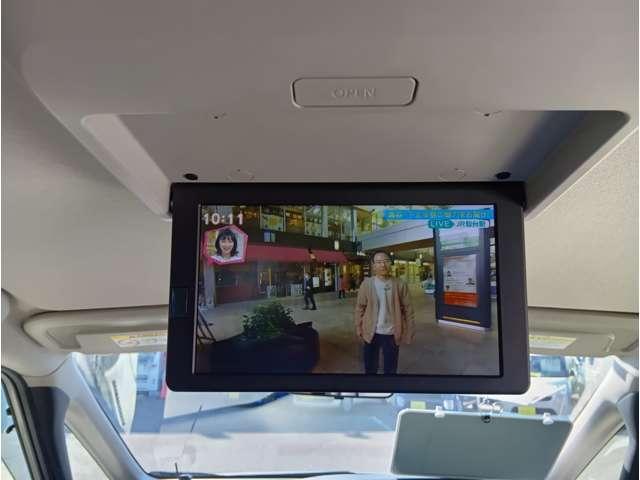 セレナ Ｇ　４ＷＤ　エマージェンシーブレーキ　純正９型ナビ　フルセグ　Ｂｌｕｅｔｏｏｔｈ　Ｂｌｕ－ｒａｙ再生　純正後席モニター　Ｂカメラ　ＥＴＣ　全席ＵＳＢ　ＬＥＤヘッドライト　クルコン　純正１５インチＡＷ（5枚目）