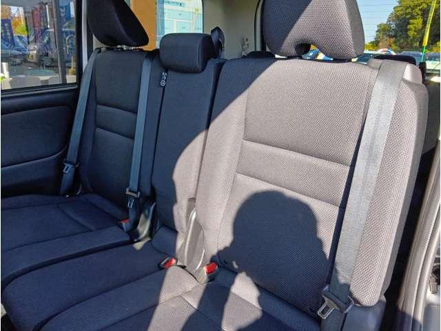 セレナ Ｇ　４ＷＤ　エマージェンシーブレーキ　純正９型ナビ　フルセグ　Ｂｌｕｅｔｏｏｔｈ　Ｂｌｕ－ｒａｙ再生　純正後席モニター　Ｂカメラ　ＥＴＣ　全席ＵＳＢ　ＬＥＤヘッドライト　クルコン　純正１５インチＡＷ（45枚目）