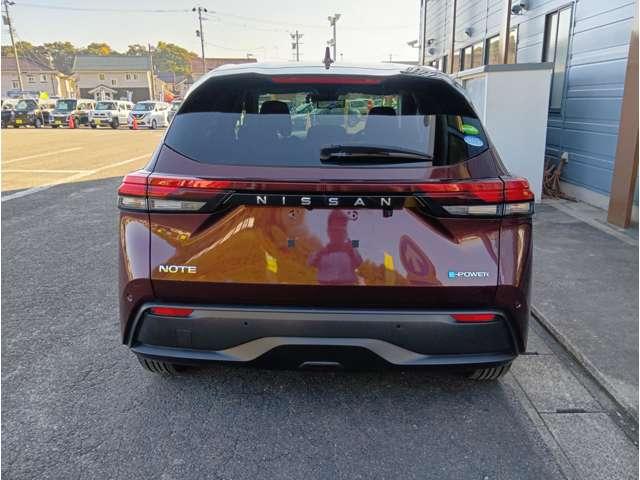 ノート X 純正9型メーカーOPナビ プロパイロット エマージェンシーブレーキ 全方位モニター インテリジェントルームミラー BSM ハイビームアシスト ドライブレコーダー ETC2.0 純正16インチAW(11枚目)