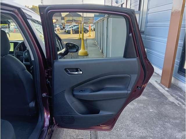 ノート X 純正9型メーカーOPナビ プロパイロット エマージェンシーブレーキ 全方位モニター インテリジェントルームミラー BSM ハイビームアシスト ドライブレコーダー ETC2.0 純正16インチAW(46枚目)