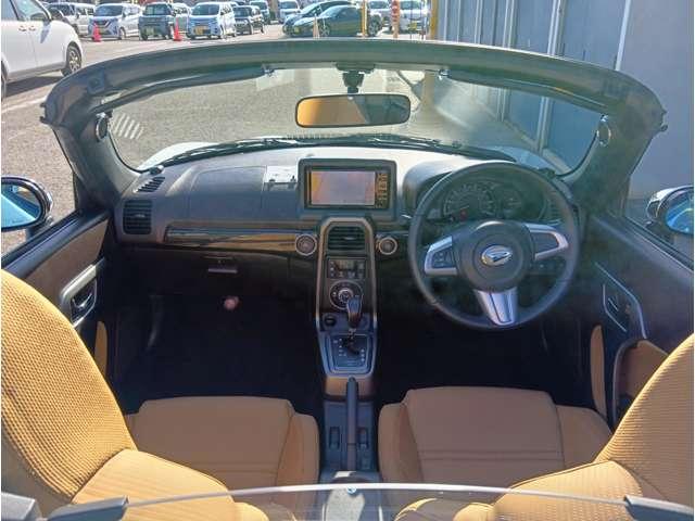 コペン ローブ パールホワイトIII アクティブトップ ターボ 純正ナビ ワンセグTV Bカメラ ETC クリアランスソナー LEDヘッドライト フォグ シートヒーター 純正16インチアルミホイール 保証付き(2枚目)