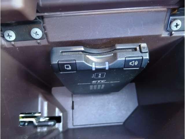 コペン ローブ パールホワイトIII アクティブトップ ターボ 純正ナビ ワンセグTV Bカメラ ETC クリアランスソナー LEDヘッドライト フォグ シートヒーター 純正16インチアルミホイール 保証付き(7枚目)