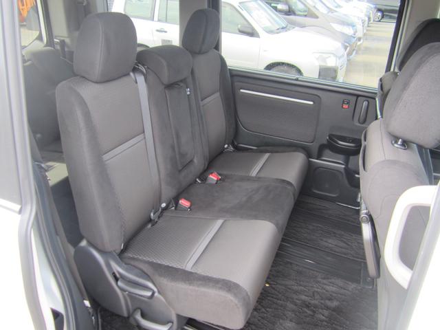 ステップワゴンスパーダ スパーダ 純正9インチフルセグナビ/ブルートゥース/フリップダウンモニター/バックカメラ LEDヘッドライト/スマートキー&プッシュスタート/エンジンスターター/電動スライドドア 後期モデル(12枚目)