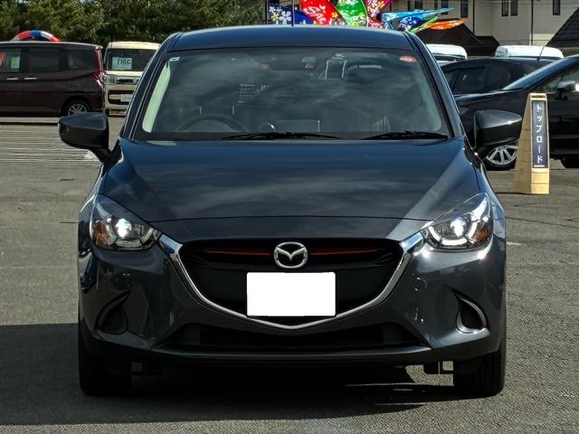 デミオ ＸＤ　アーバンスタイリッシュモード　４ＷＤ　ディーゼル　ターボ　レーダーブレーキ　ワンオーナー　フルセグナビ　バックカメラ　ミラー型前後ドラレコ　エンジンスターター　スマートキー　プッシュスタート　ＬＥＤヘッドライト（9枚目）