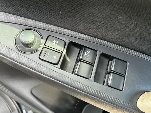 デミオ ＸＤ　アーバンスタイリッシュモード　４ＷＤ　ディーゼル　ターボ　レーダーブレーキ　ワンオーナー　フルセグナビ　バックカメラ　ミラー型前後ドラレコ　エンジンスターター　スマートキー　プッシュスタート　ＬＥＤヘッドライト（29枚目）