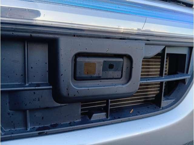 タント カスタムRS トップエディションSA スマートアシスト 両側電動スライドドア エコアイドル 純正8V型ナビ フルセグTV DVD再生 Bluetooth Bカメラ HIDヘッドライト ハーフレザーシート 純正15インチAW 保証付き(3枚目)