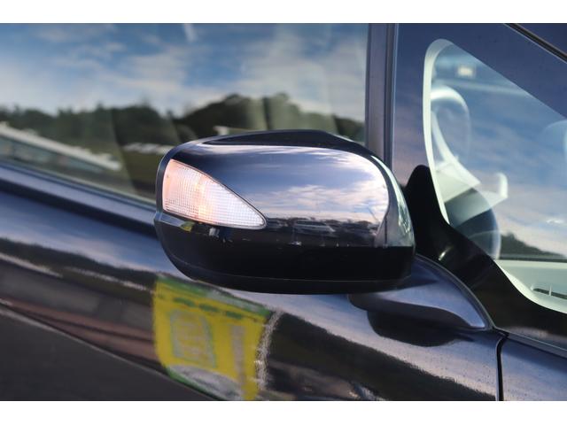 フィット 13G・スマートセレクション ファインスタイル 車検整備付 1年保証 走行距離無制限 スマートキー ETC HIDライト 純正ナビ ワンセグTV DVD再生 バックカメラ(36枚目)