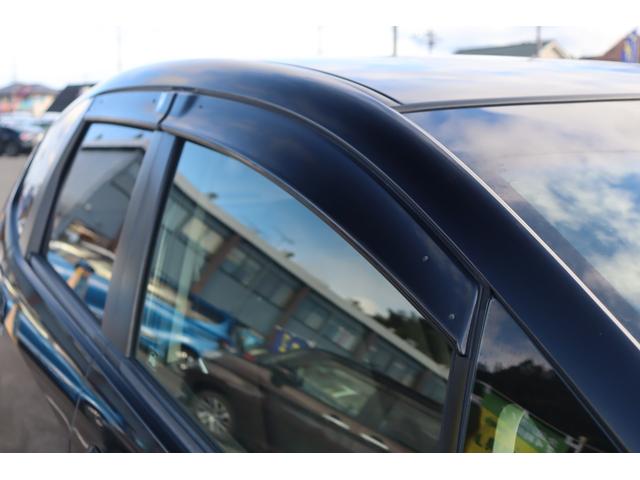 フィット 13G・スマートセレクション ファインスタイル 車検整備付 1年保証 走行距離無制限 スマートキー ETC HIDライト 純正ナビ ワンセグTV DVD再生 バックカメラ(37枚目)