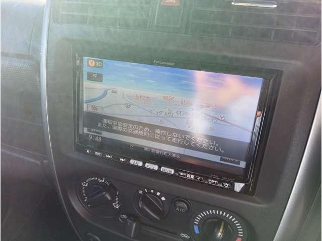 ジムニー XC シルキーシルバーメタリック 5MT パートタイム4WD 社外16インチAW フォグランプ キーレスエントリー 電格ミラー 社外ナビ フルセグTV ETC 取説・記録簿 保証付き(4枚目)