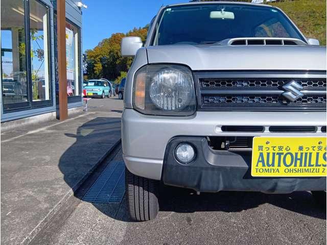 ジムニー XC シルキーシルバーメタリック 5MT パートタイム4WD 社外16インチAW フォグランプ キーレスエントリー 電格ミラー 社外ナビ フルセグTV ETC 取説・記録簿 保証付き(44枚目)