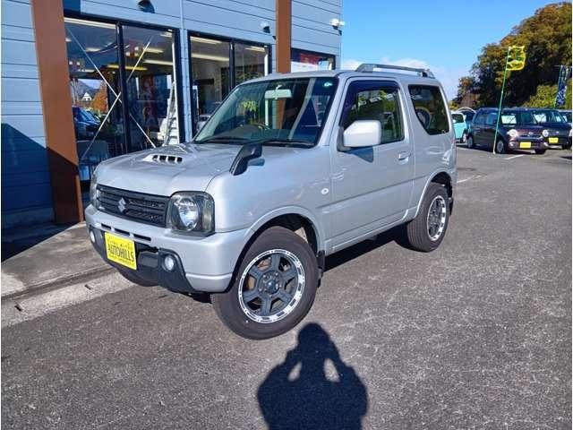 ジムニー XC シルキーシルバーメタリック 5MT パートタイム4WD 社外16インチAW フォグランプ キーレスエントリー 電格ミラー 社外ナビ フルセグTV ETC 取説・記録簿 保証付き(48枚目)
