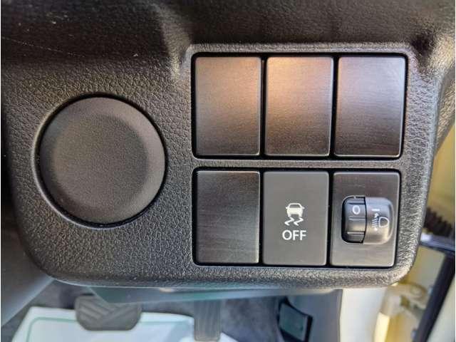 アルト Ｆ　シフォンアイボリーメタリック　オートギアシフト　キーレスエントリー　純正オーディオ　ＡＵＸ接続　ＡＢＳ　横滑り防止機能　ライトレベライザー　保証付き（16枚目）