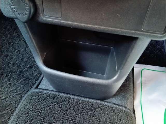 ブーン スタイル　ＳＡＩＩＩ　踏み間違い防止機能　クリアランスソナー　社外ナビ　フルセグＴＶ　Ｂｌｕｅｔｏｏｔｈ　ＨＤＭＩ　Ｂカメラ　ＥＴＣ　ドライブレコーダー　純正エンジンスターター　ＬＥＤヘッドライト　社外１４インチＡＷ（27枚目）