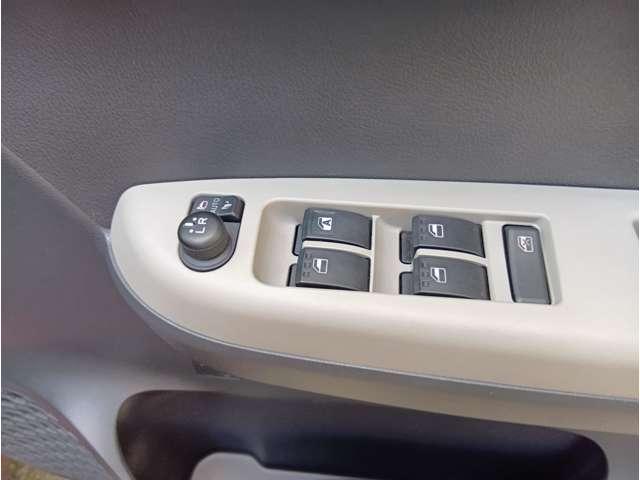 ブーン スタイル　ＳＡＩＩＩ　踏み間違い防止機能　クリアランスソナー　社外ナビ　フルセグＴＶ　Ｂｌｕｅｔｏｏｔｈ　ＨＤＭＩ　Ｂカメラ　ＥＴＣ　ドライブレコーダー　純正エンジンスターター　ＬＥＤヘッドライト　社外１４インチＡＷ（29枚目）