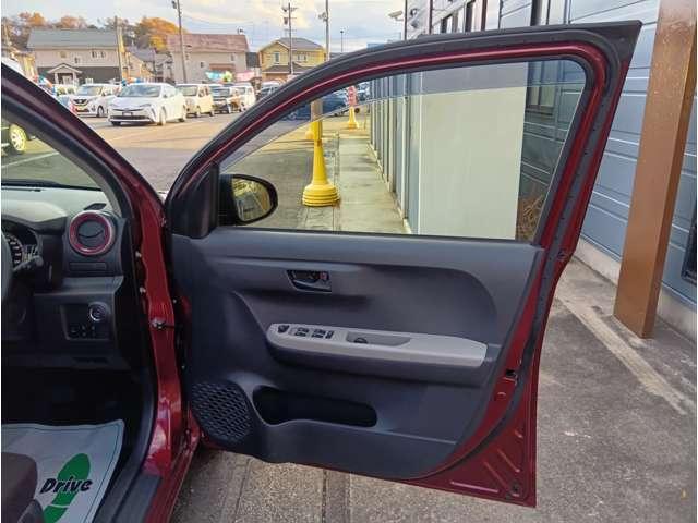 ブーン スタイル　ＳＡＩＩＩ　踏み間違い防止機能　クリアランスソナー　社外ナビ　フルセグＴＶ　Ｂｌｕｅｔｏｏｔｈ　ＨＤＭＩ　Ｂカメラ　ＥＴＣ　ドライブレコーダー　純正エンジンスターター　ＬＥＤヘッドライト　社外１４インチＡＷ（30枚目）