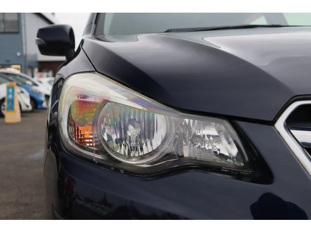 インプレッサスポーツ ２．０ｉ　車検整備付　１年保証付　走行距離無制限　キーレス　オートクルーズ　ＥＴＣ　フォグランプ　社外ナビ　フルセグＴＶ　Ｂｌｕｅｔｏｏｔｈ　ＤＶＤ再生　バックカメラ　純１６アルミ　アイドリングストップ（9枚目）